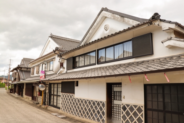 吉井の白壁(福岡)